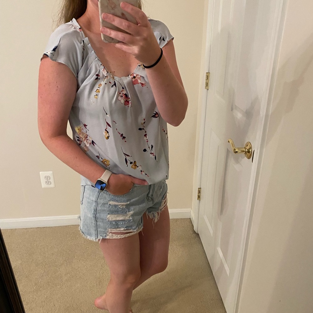 Light short sleeve spring blouse